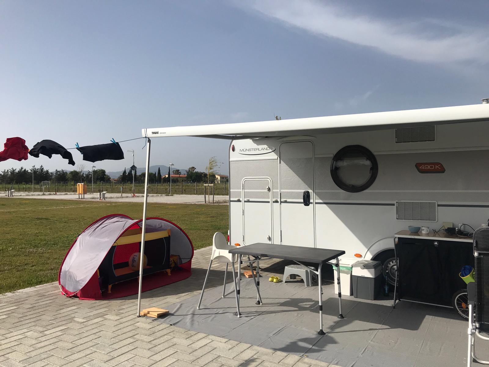 Agricampeggio Vento Etrusco piazzole ,area sosta per camper e roulotte ,alloggi di Glamping Safari - Foto 6