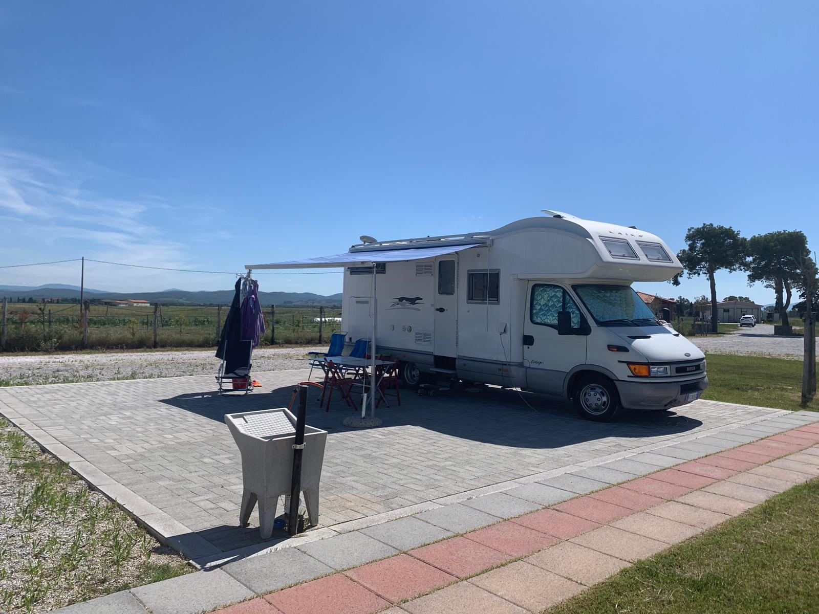 Agricampeggio Vento Etrusco piazzole ,area sosta per camper e roulotte ,alloggi di Glamping Safari - Foto 4