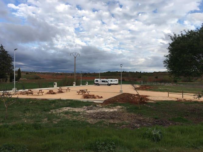 Área de autocaravanas de Rioseco - Foto 6