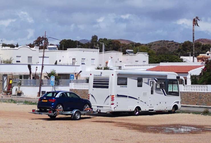 Parqueo Publico la Asturiana - Foto 2
