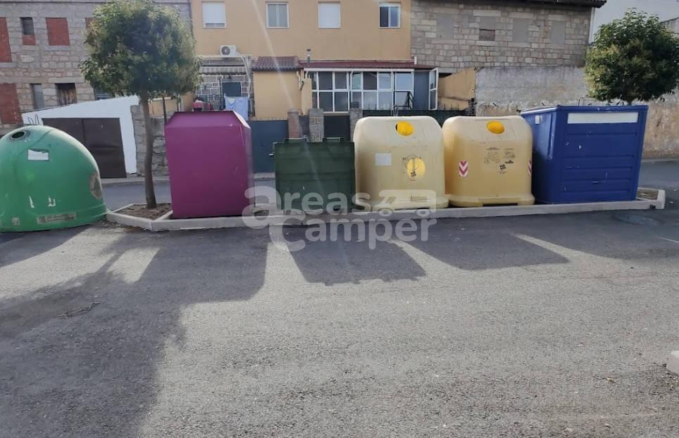 Area de autocaravanas Navalperal de Pinares - Foto 4