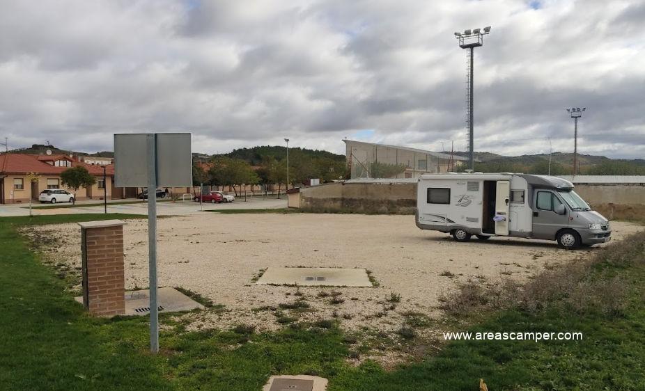 Área de Autocaravanas de Artajona. - Foto 4