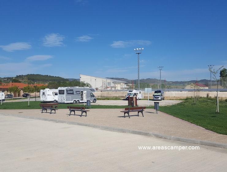 Área de Autocaravanas de Artajona. - Foto 7