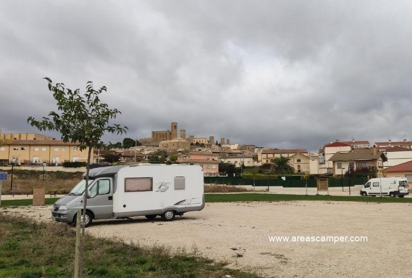 Área de Autocaravanas de Artajona. - Foto 6