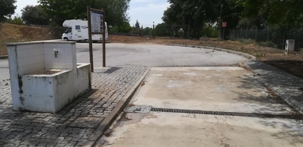 RV park Viana do Alentejo - Foto 6