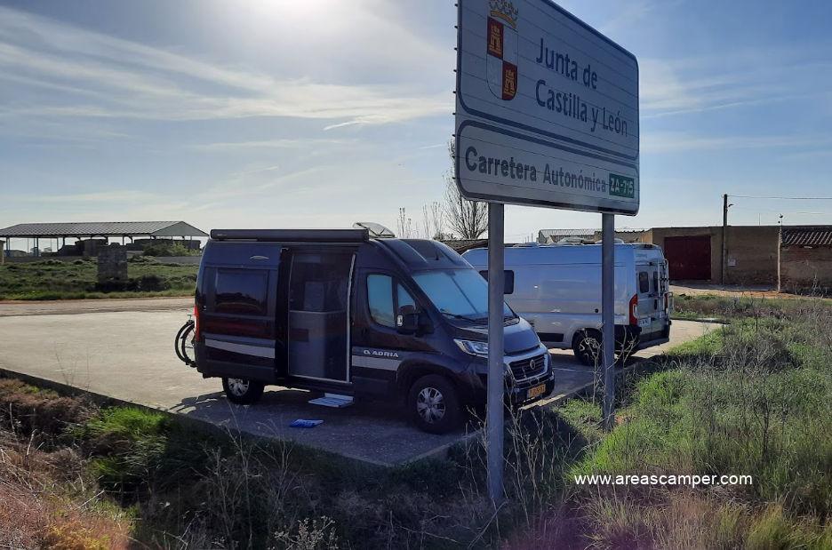 Área camper Villafáfila (caravanas y furgonetas) - Foto 5