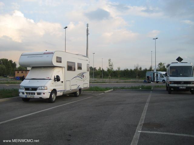 Camper Parking Area - Fontanellato - Foto 2