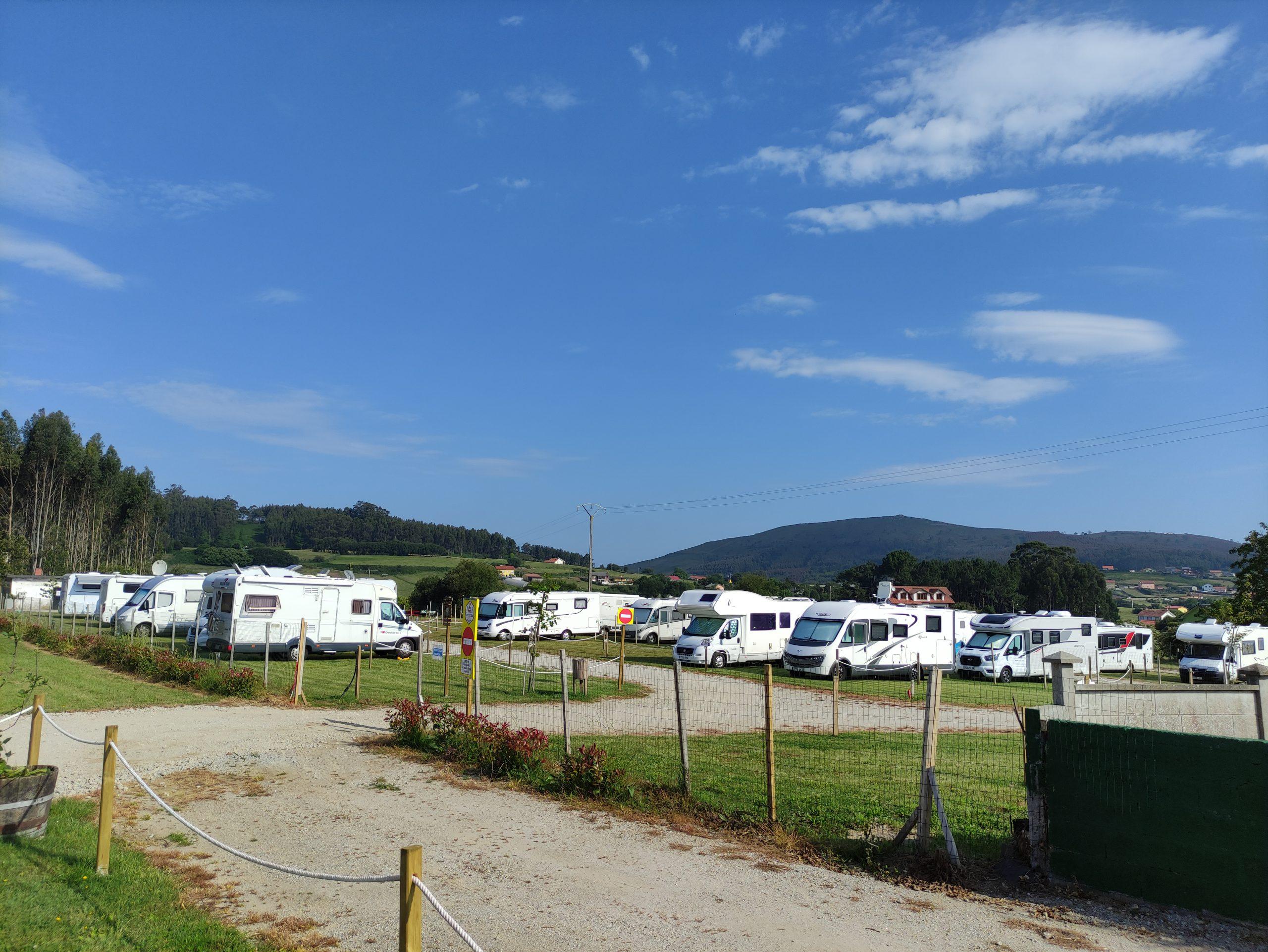 Área de Autocaravanas Privada Bodega Bach