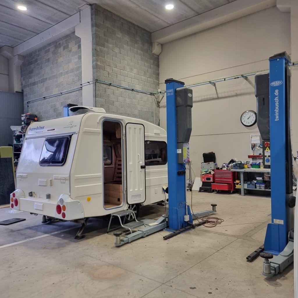 Taller Manuel Enderezado Y Pintura Auyomotriz - Foto 2