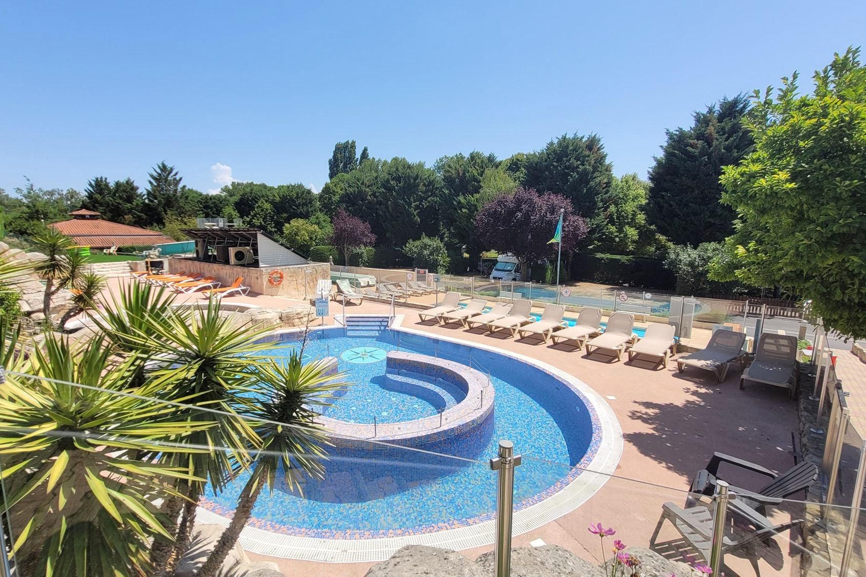 Camping Paradis L'europe Murol - Camping Auvergne - Foto 7