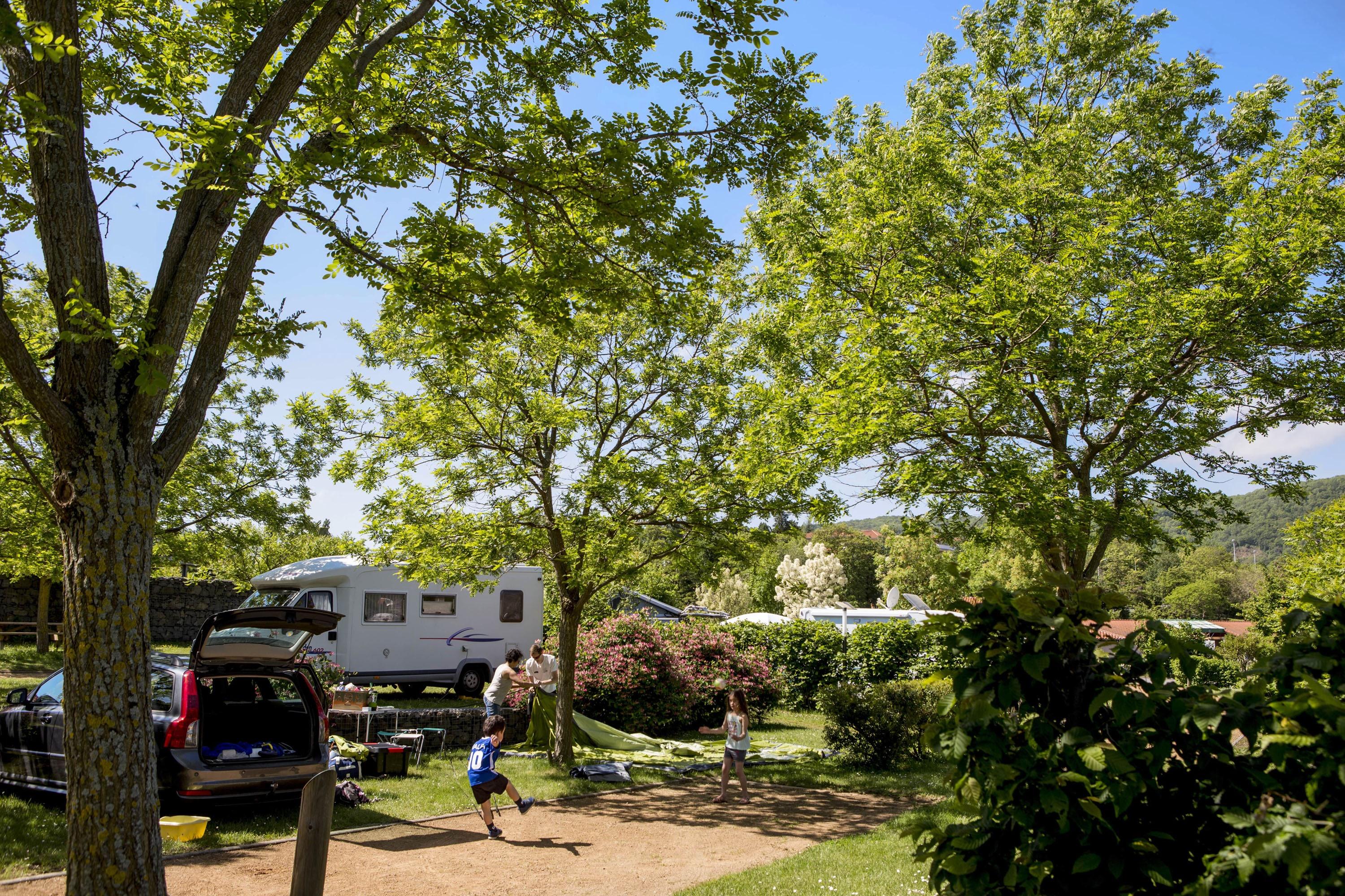 Camping Paradis L'europe Murol - Camping Auvergne - Foto 6