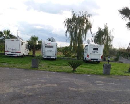 Sosta Camper PierGiovanni - TAORMINA (zona Chianchitta / vicino Giardini Naxos) - Foto 3