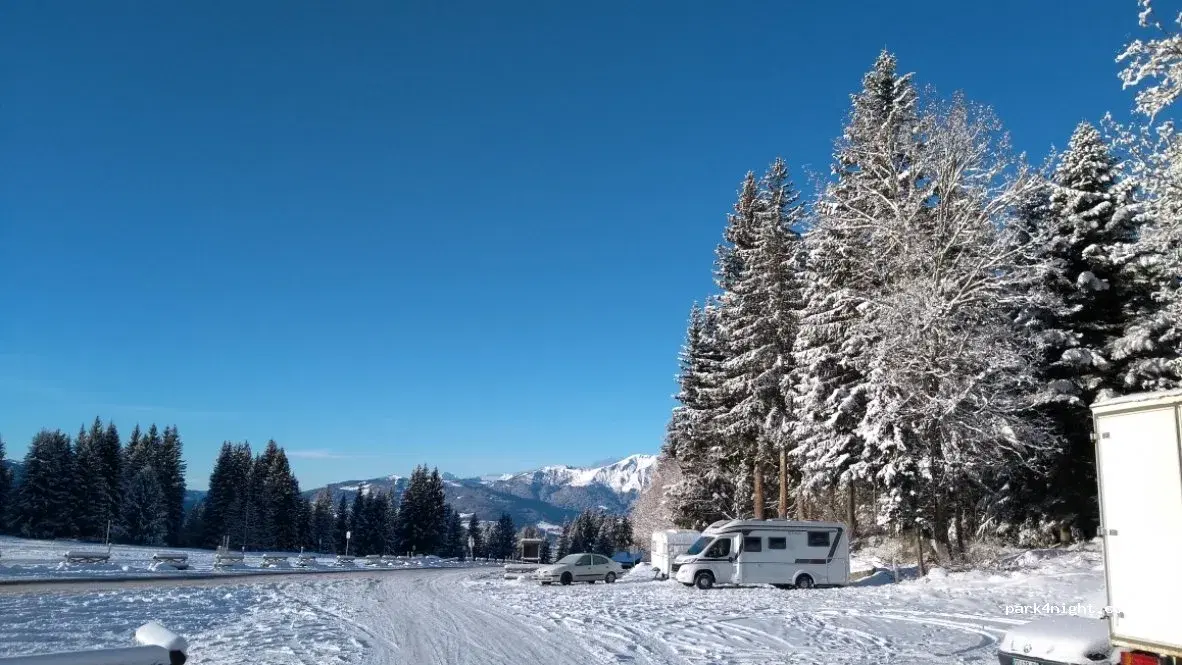 Natural campsite and motorhome location of Passy Plaine Joux - Foto 2