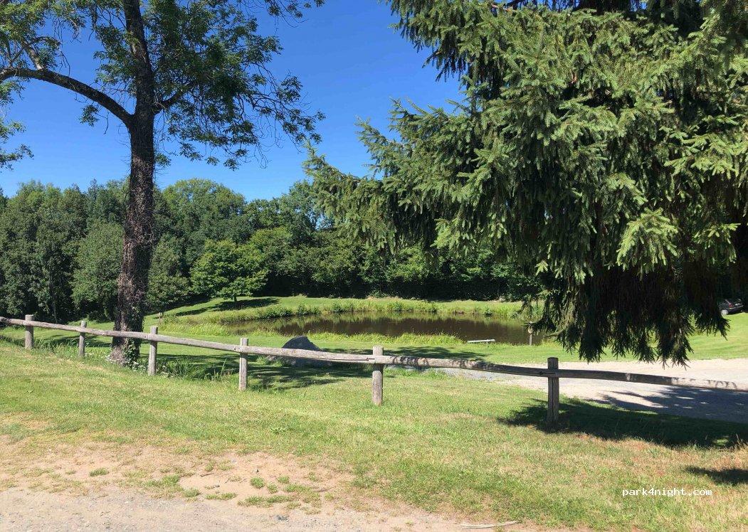 Area di sosta camper Chalus - Foto 4