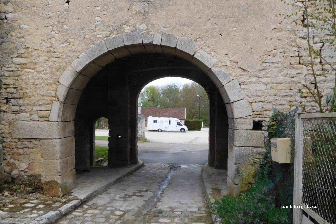 Camperplaats Nuits - Foto 5