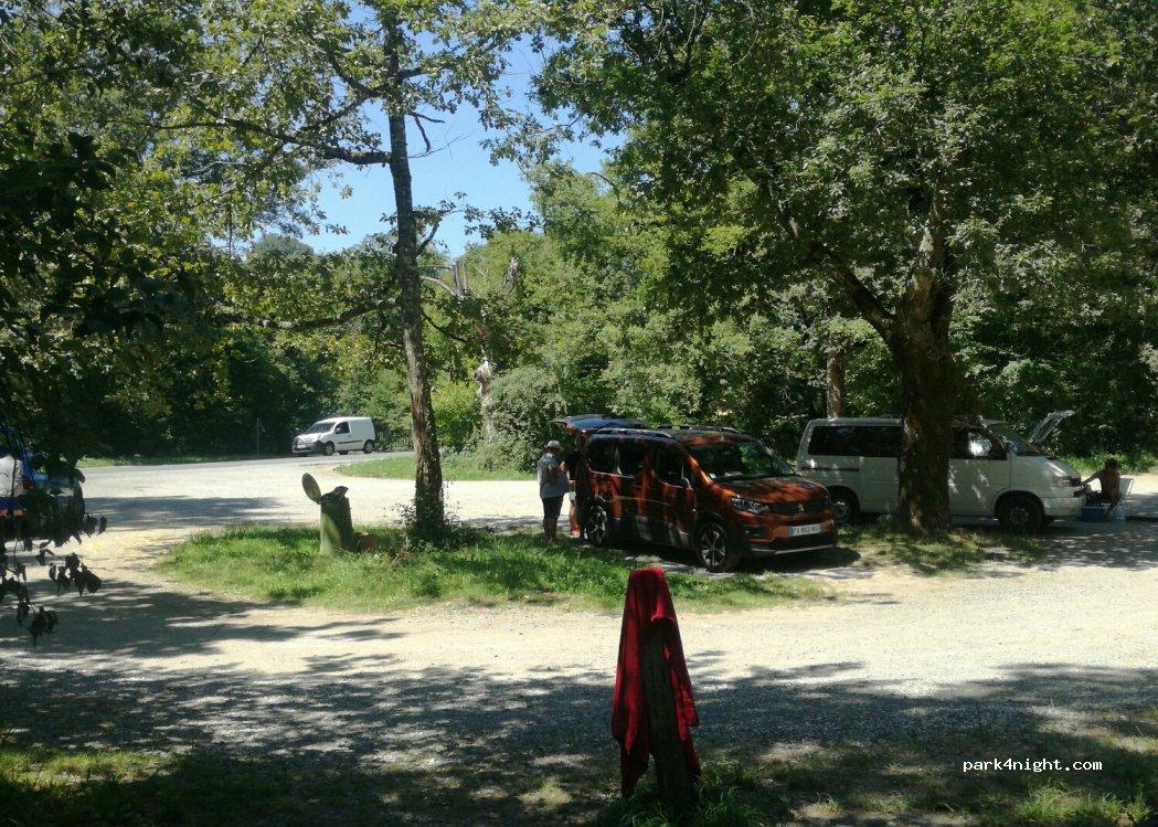 Camping-Car Park 64310 Saint-Pée-sur-Nivelle - Foto 6