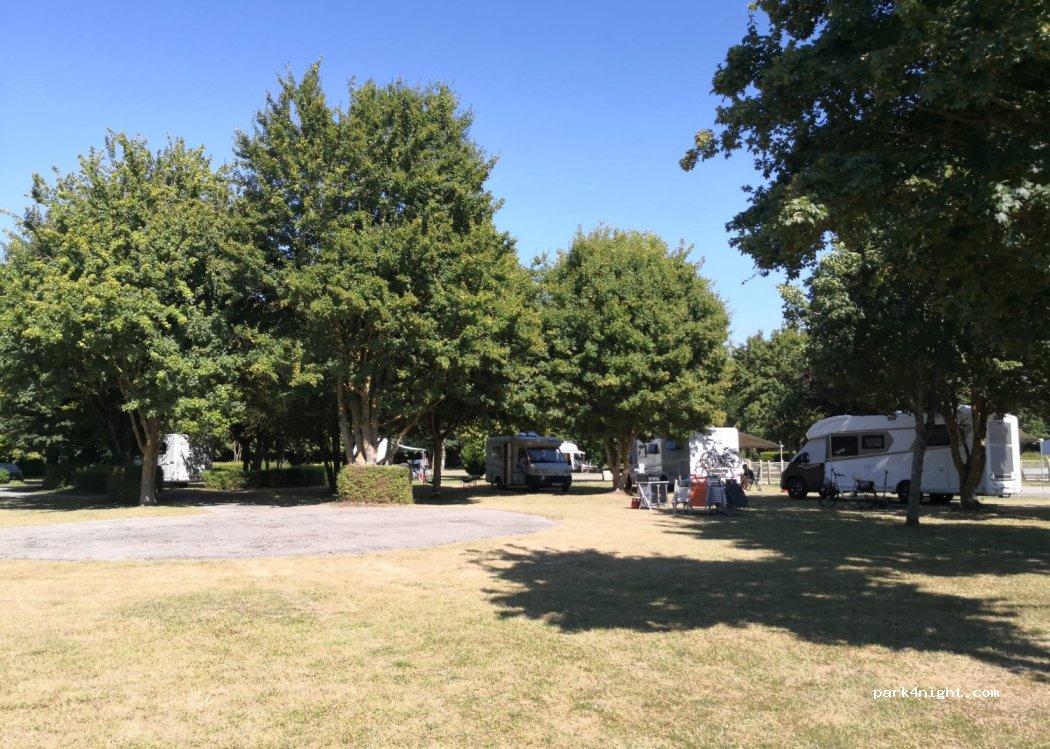 Aire de camping-car du funiculaire - Foto 6