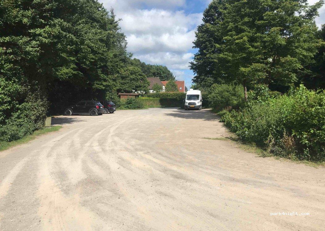 Wohnmobilstellplatz Pröbstinger Allee - Foto 2