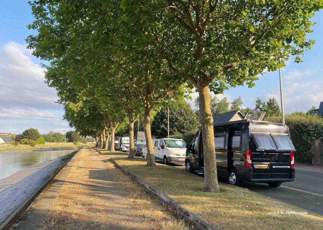 Parcheggio Camper Area Sosta - Foto 5