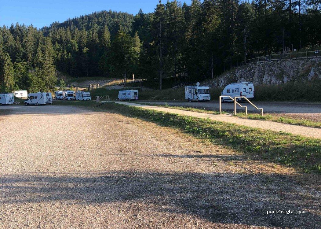 Aire de Camping Car de Mijoux - Foto 3