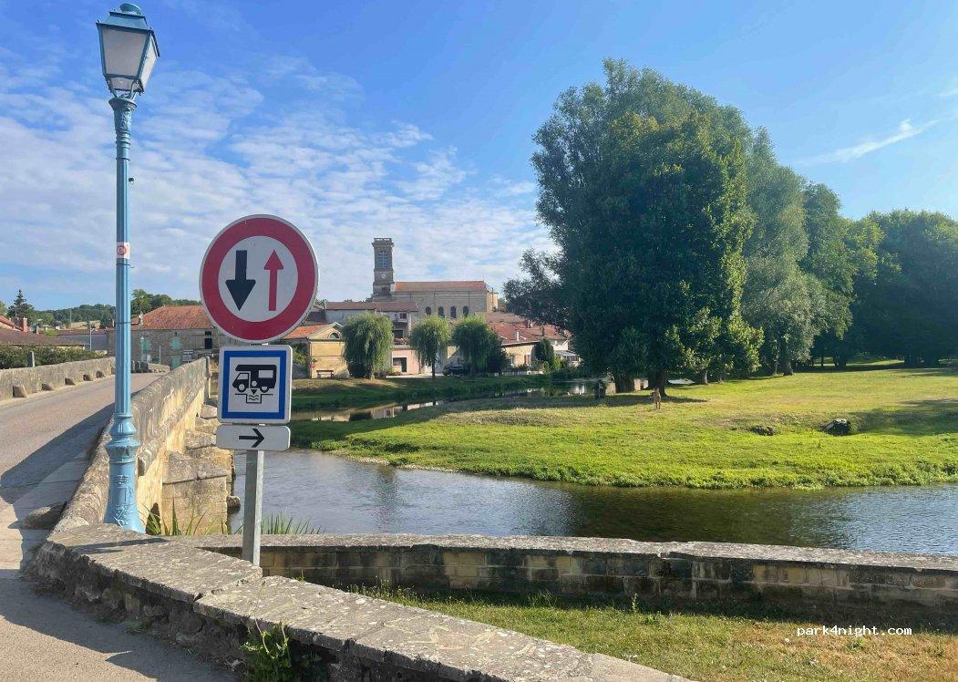 Aire de Camping Car de Haironville - Foto 5