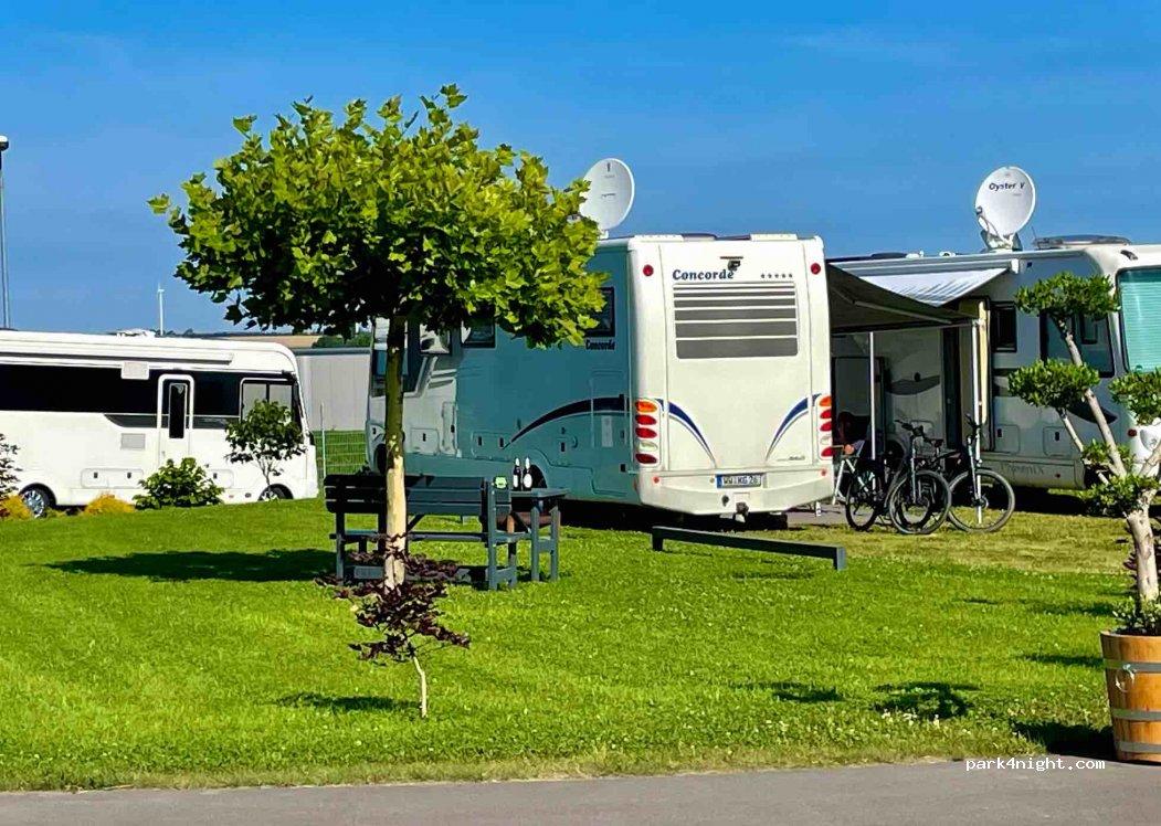 Wohnmobilstellplatz Mohorn, zur Platane - Foto 2