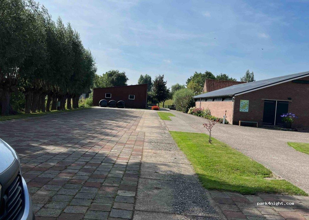 Camperplaats De Willige Waard - Foto 3