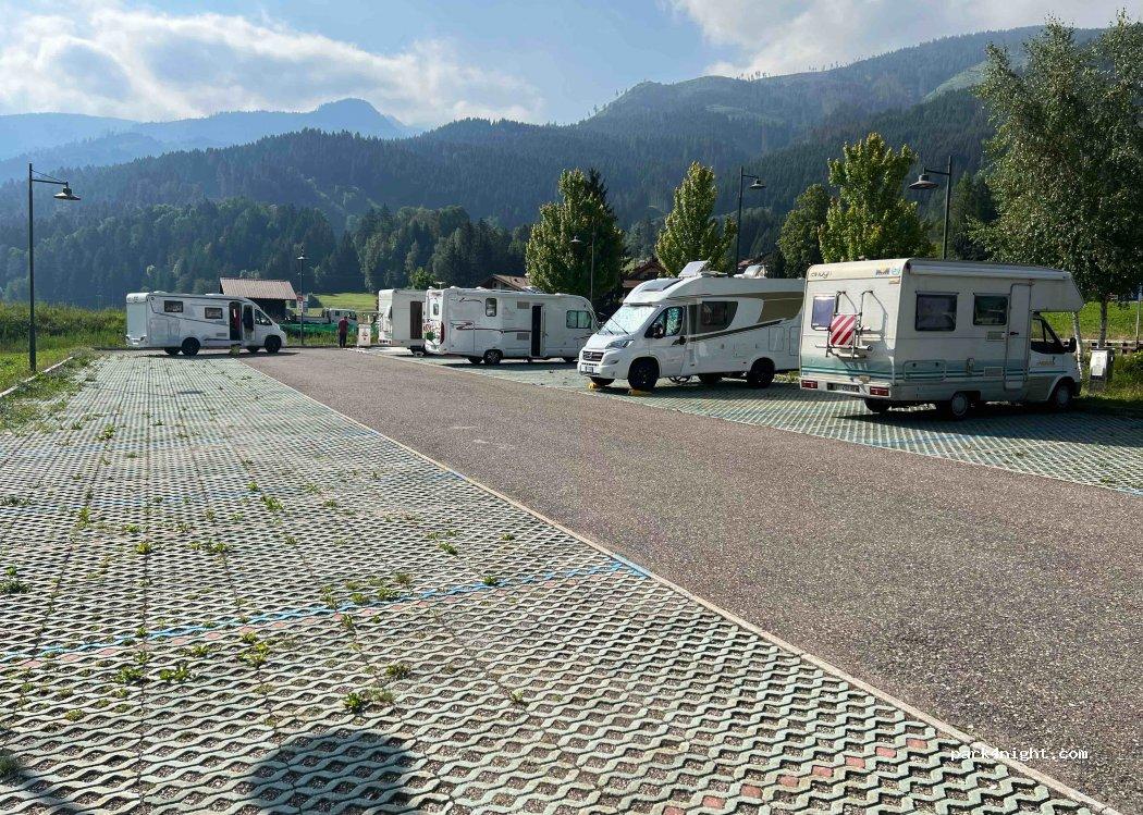 Area Sosta Camper - Tesero Lago - Foto 5