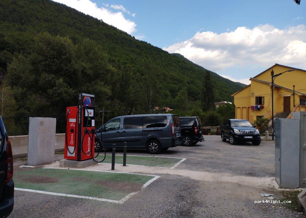 Parking Ordesa Pirineos | Autocaravanas, Campers y Furgonetas - Foto 4