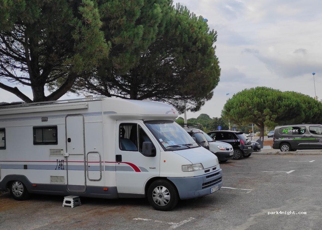 Arzal Aire pour camping-cars D139 Au barrage - Foto 3