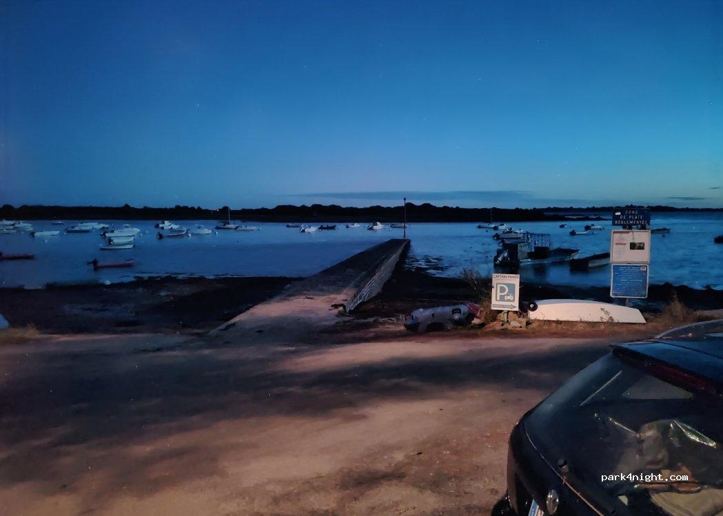 Aire de camping-car de Vannes Séné - Foto 6
