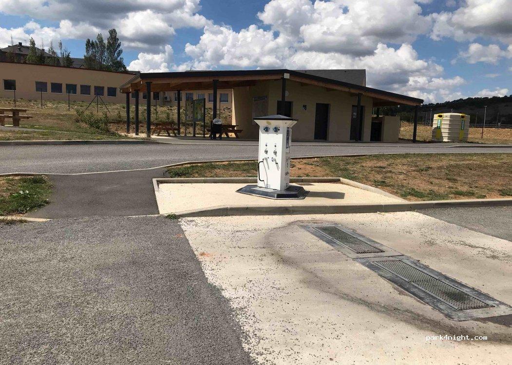 Aire de camping-cars de Laissac - Foto 5