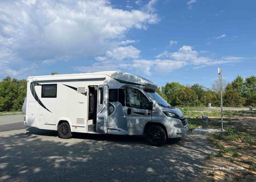 Aire de camping-car TALMONT-SAINT-HILAIRE(2) - Foto 2