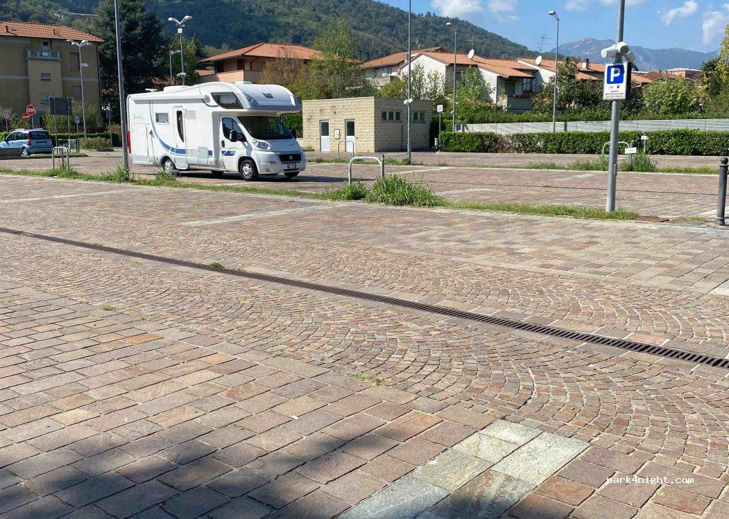 Area Sosta Camper - Olginate - Foto 5