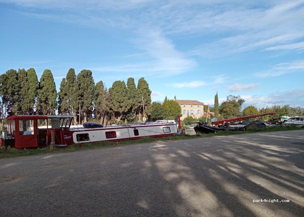 Le Somail Parking-Aire de stationnement CC - Foto 7
