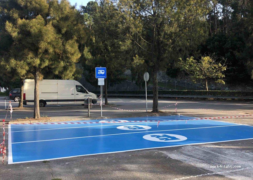 Sosta camper supermercato Continente - Foto 5