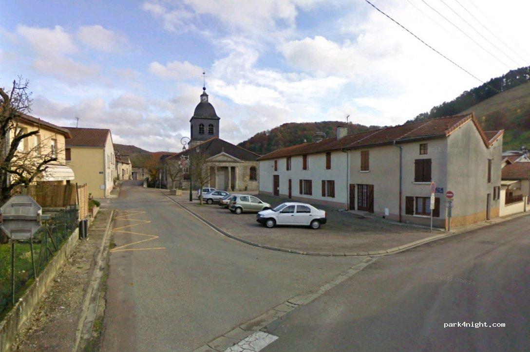 aire de services et stationnement camping cars 52300 Joinville - Foto 6