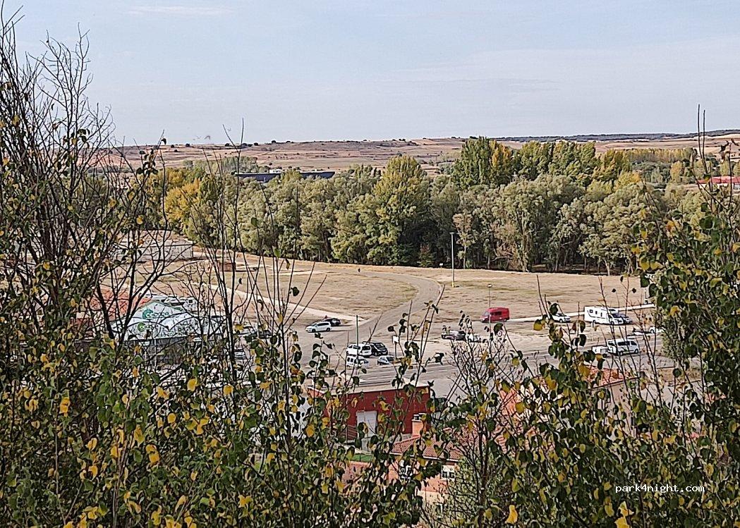 Área de Autocaravanas de Lerma - Foto 7