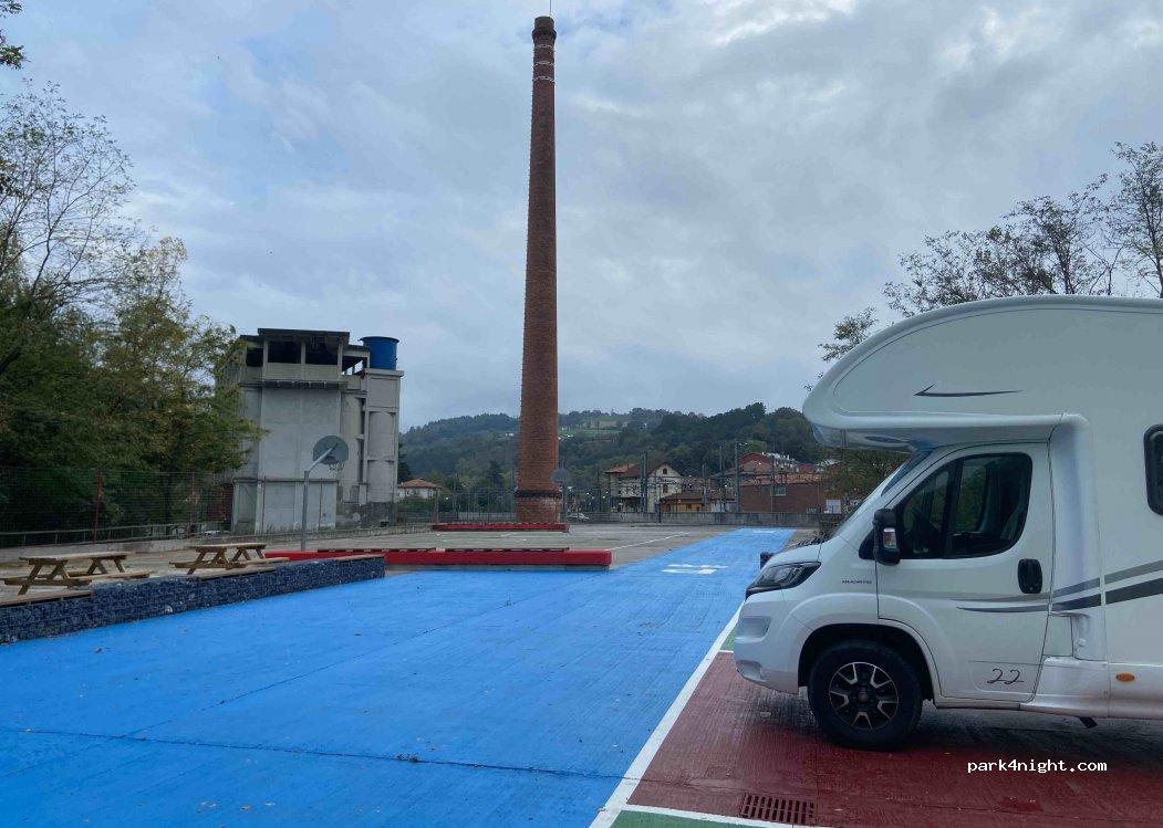 Parking Autocaravanas / Caravanas Karrantza