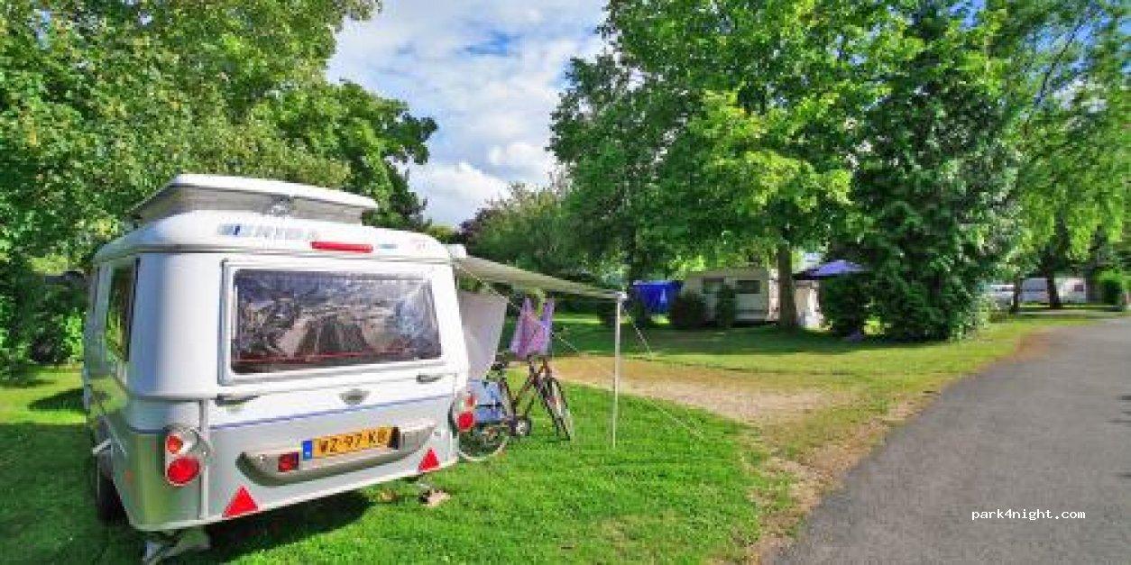 aire de services et stationnement camping cars 91100 Villabé