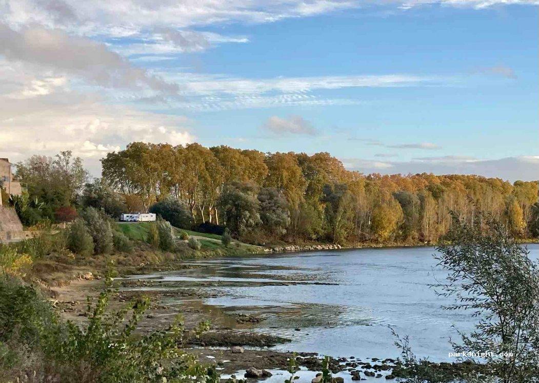 Tonneins Motorhome Aire - Foto 5