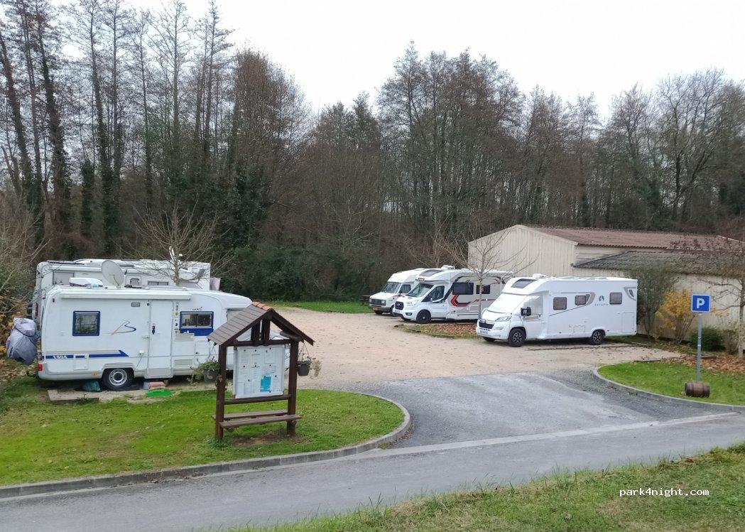 AREA CAMPER DE LEMBRAS