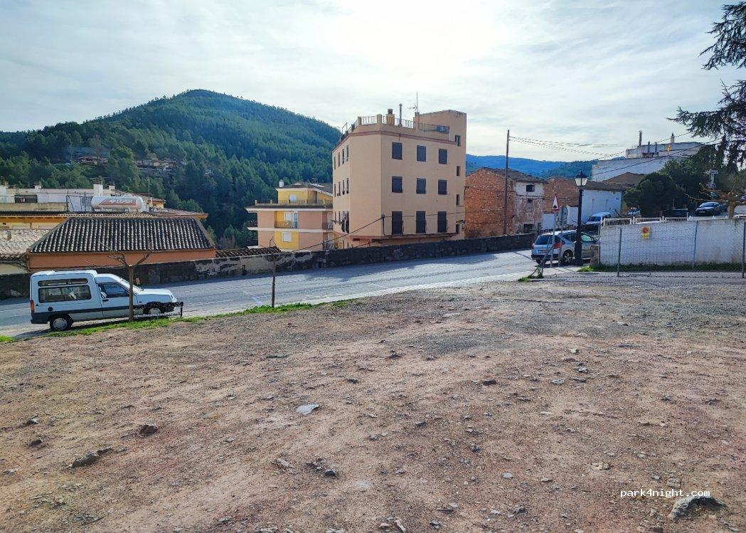 AREA CAMPER L'AQUILA EST - Foto 2