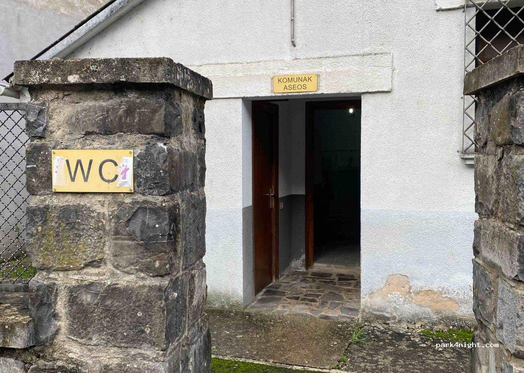 Área de autocaravanas del Roncal - Foto 5