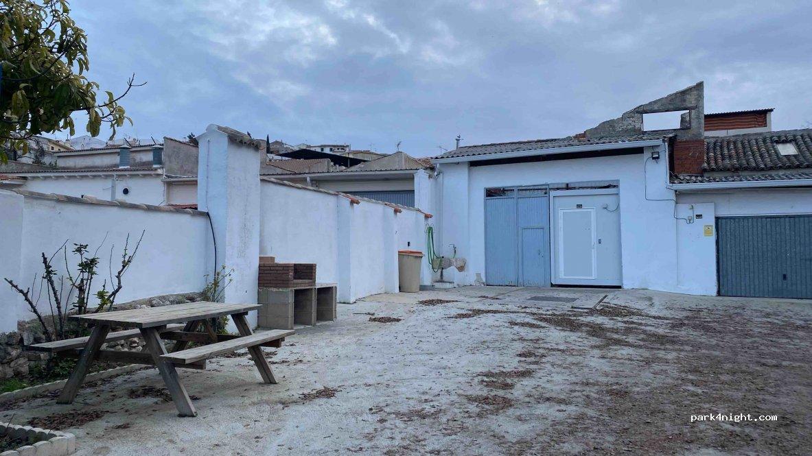 Área autocaravanas Chinchón - Foto 3