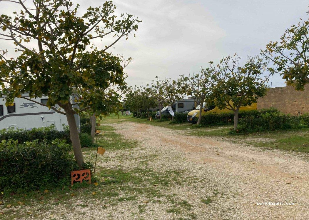 Il Giardino dell'Emiro camping