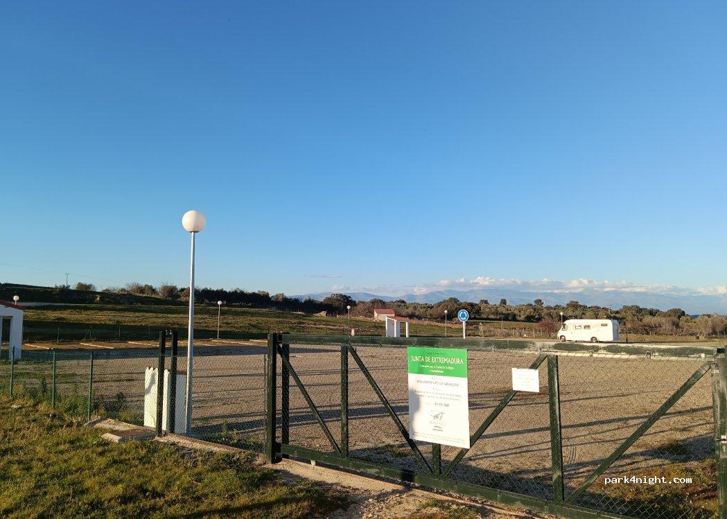 Área autocaravanas Serrejón
