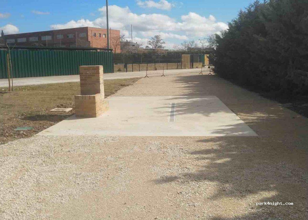 Área de autocaravanas de Larraga - Foto 2