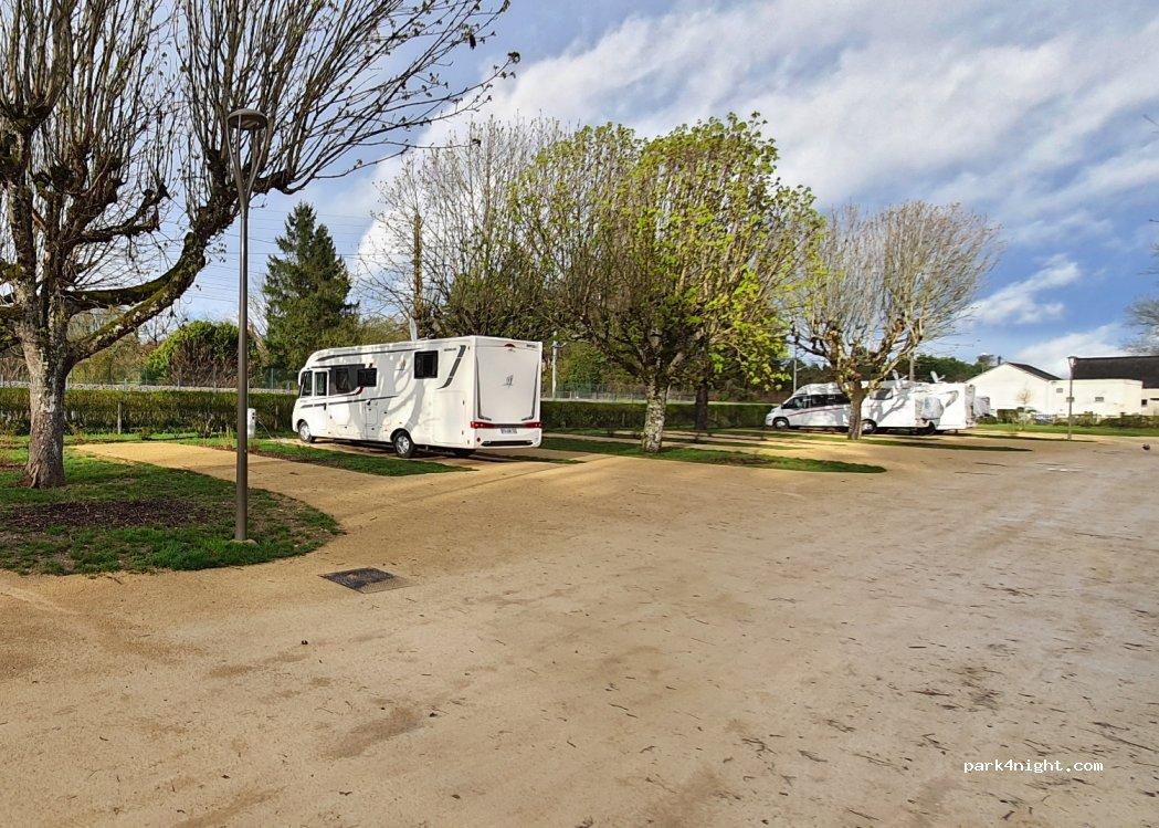 Camping Car Park – Aire de Chenonceaux - Foto 2