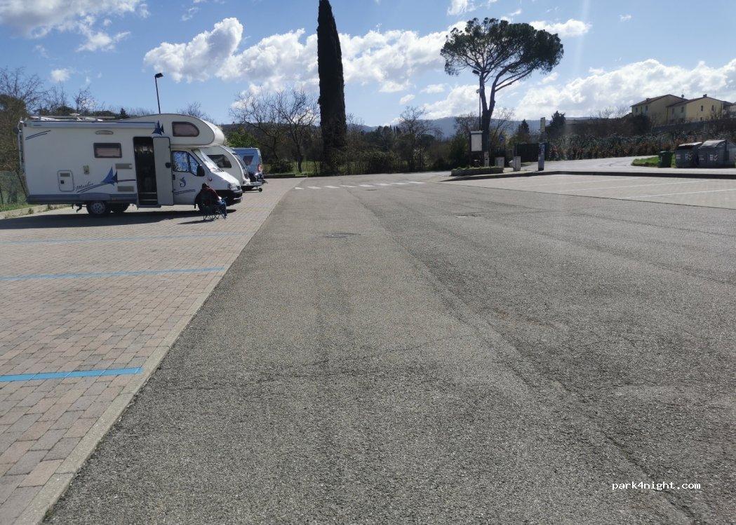 Area Camper Attrezzata - Foto 5